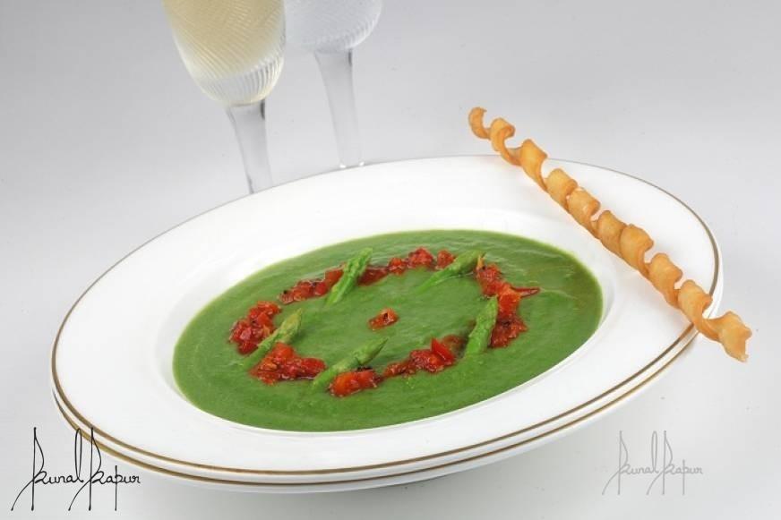 Asparagus Soup with Tomato Chutney