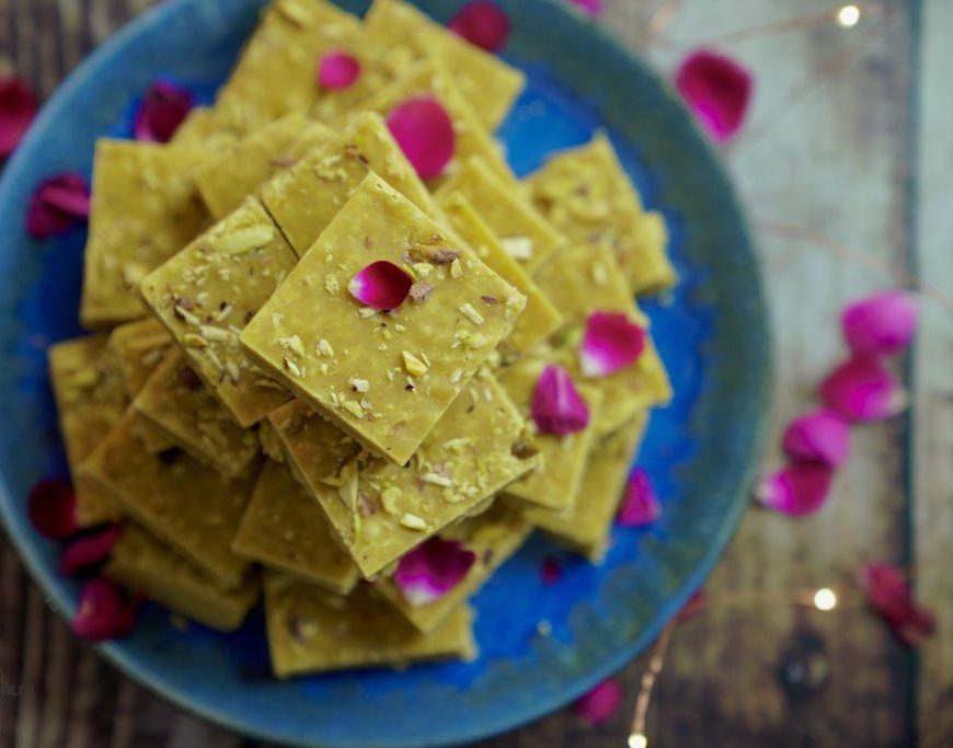 Besan ki Barfi