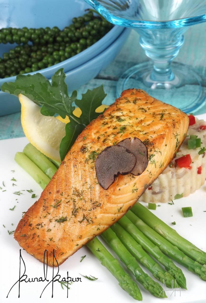 Grilled Salmon Creamy Upma Flavour