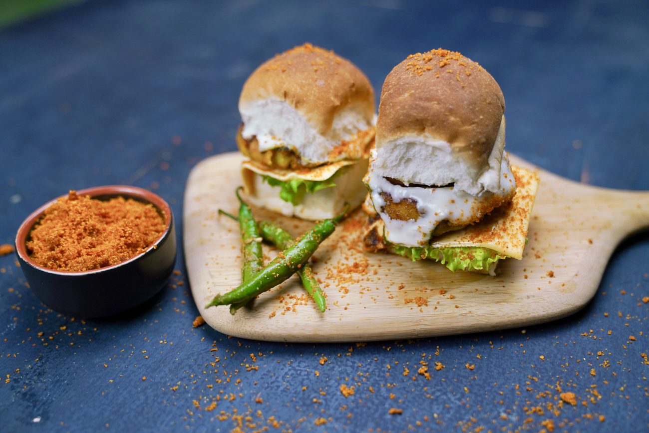 Vada Pav Burger/ Bombay Burger
