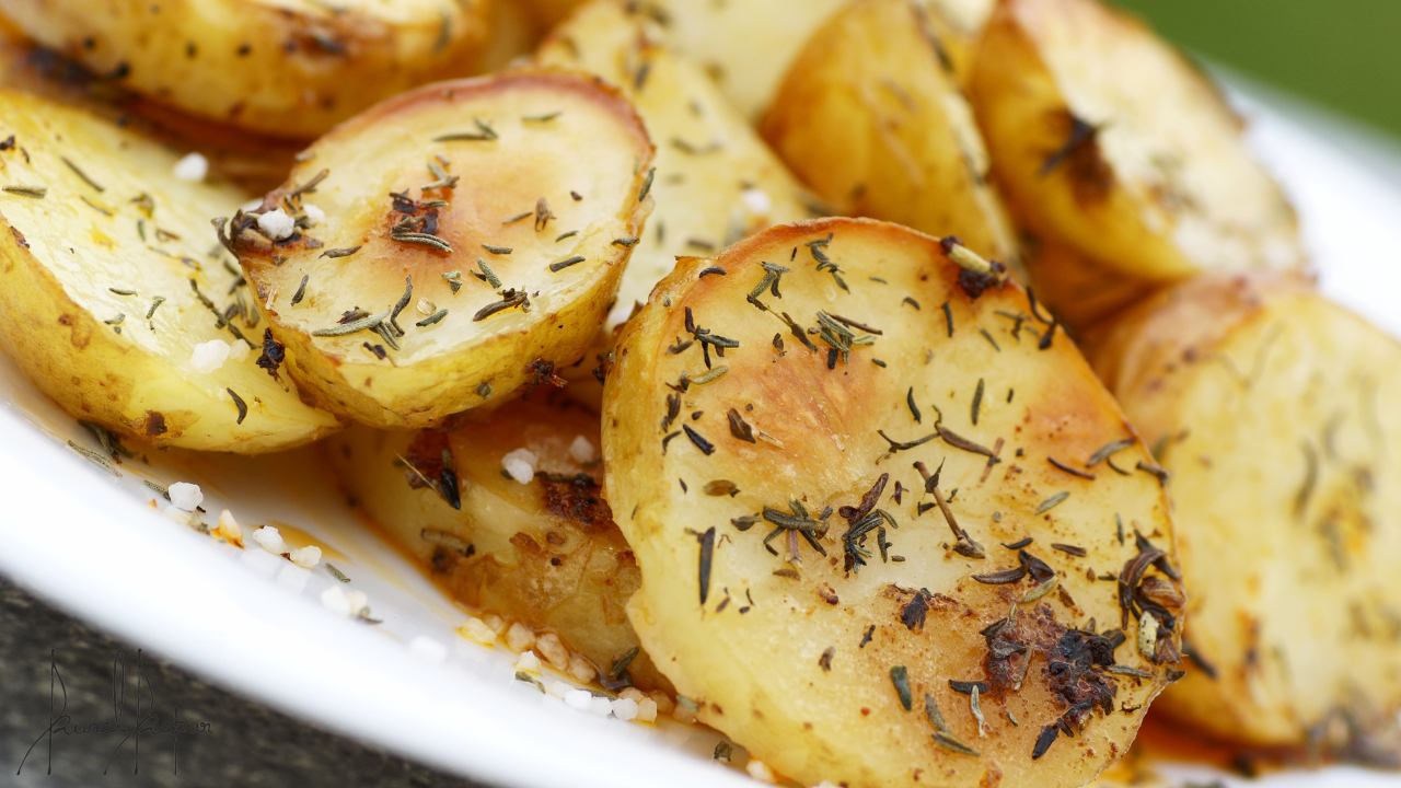 Baked Potatoes, Spicy Mayo