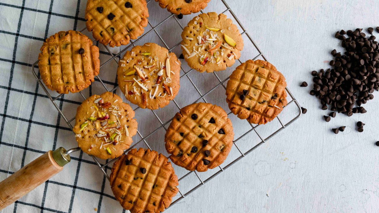 Atta Biscuits 2 ways (Without oven)