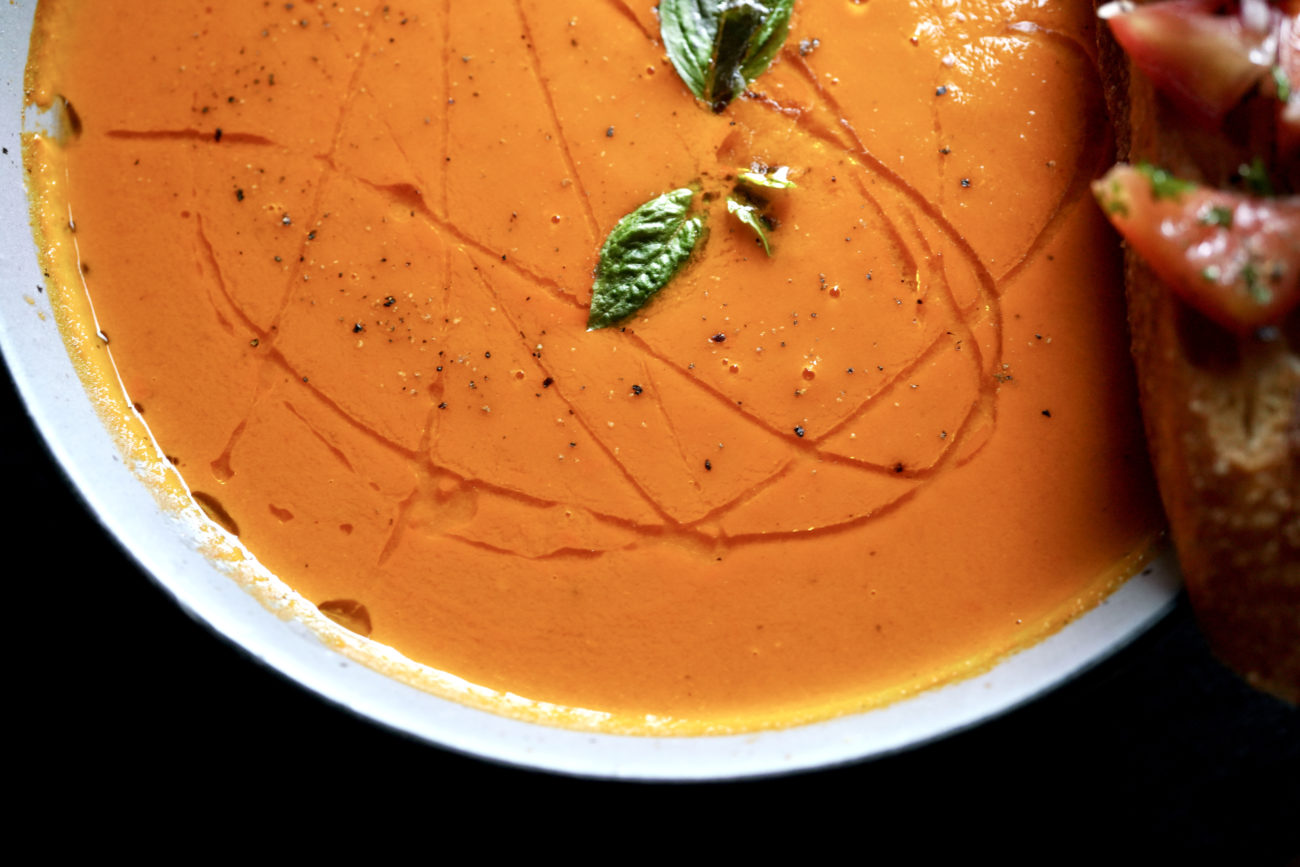 Tomato Basil Soup, Garlic Bread
