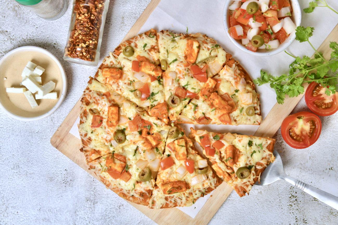 Paneer Makhni Pizza | Thin Crust Pizza Without Oven