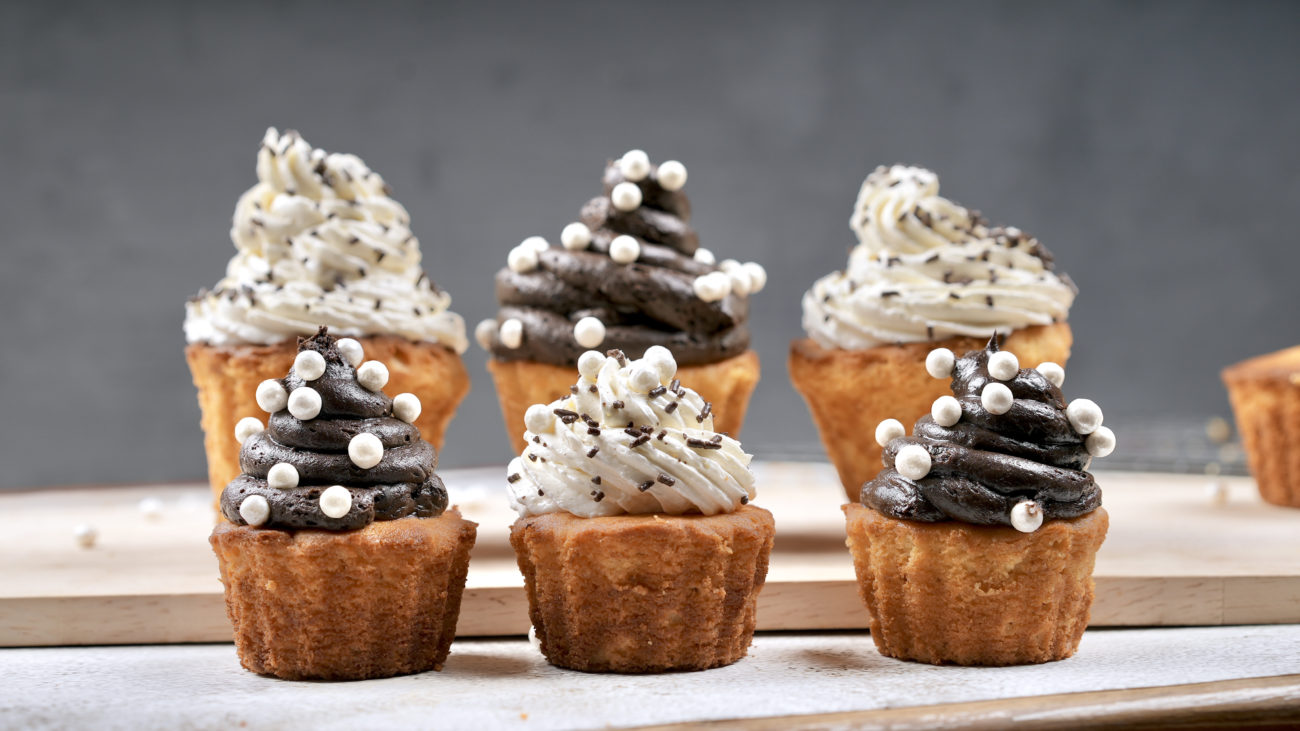 Besan Cake Recipe | Gluten Free cupcakes | Chocolate Icing & Butter Cream Icing