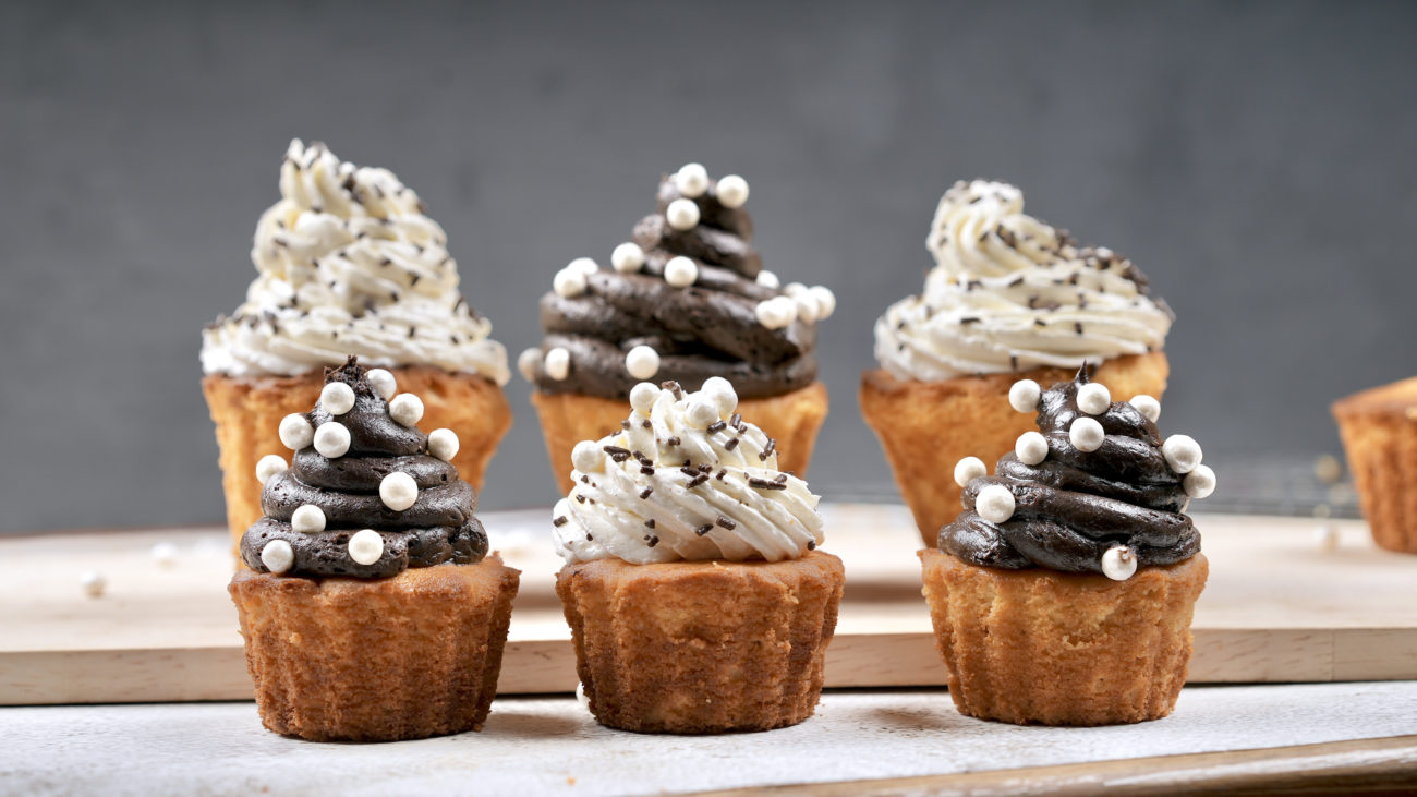 Besan Cake Recipe | Gluten Free cupcakes | Chocolate Icing & Butter Cream Icing