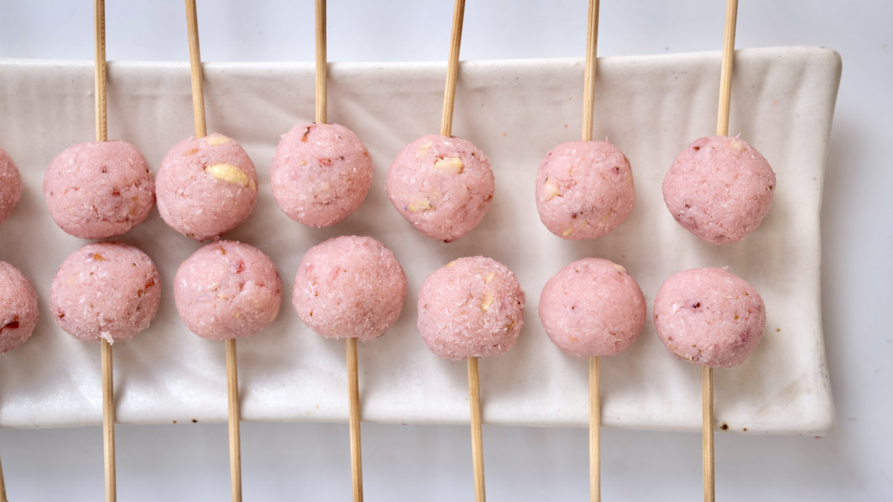 Chocolate Pops | Strawberry Chocolate Pralines