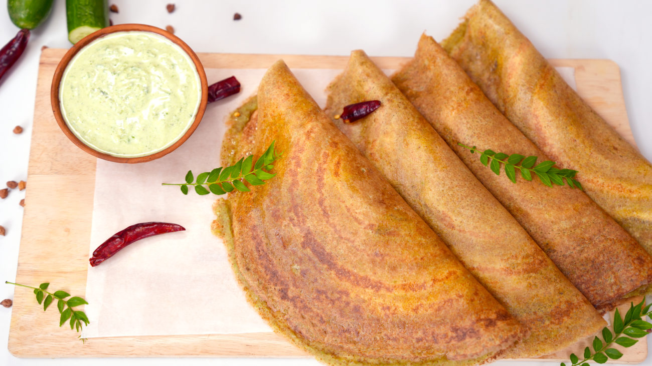 Kala Chana Dosa | Healthy Veggie Dip