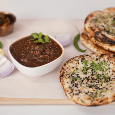 Panner Kulcha Imli Pyaz Chutney