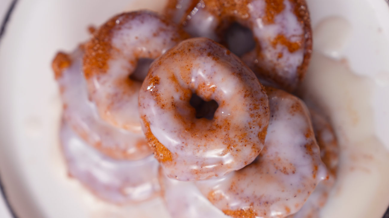 Eggless Vanilla Sauce | Dessert Sauce | Custard Sauce