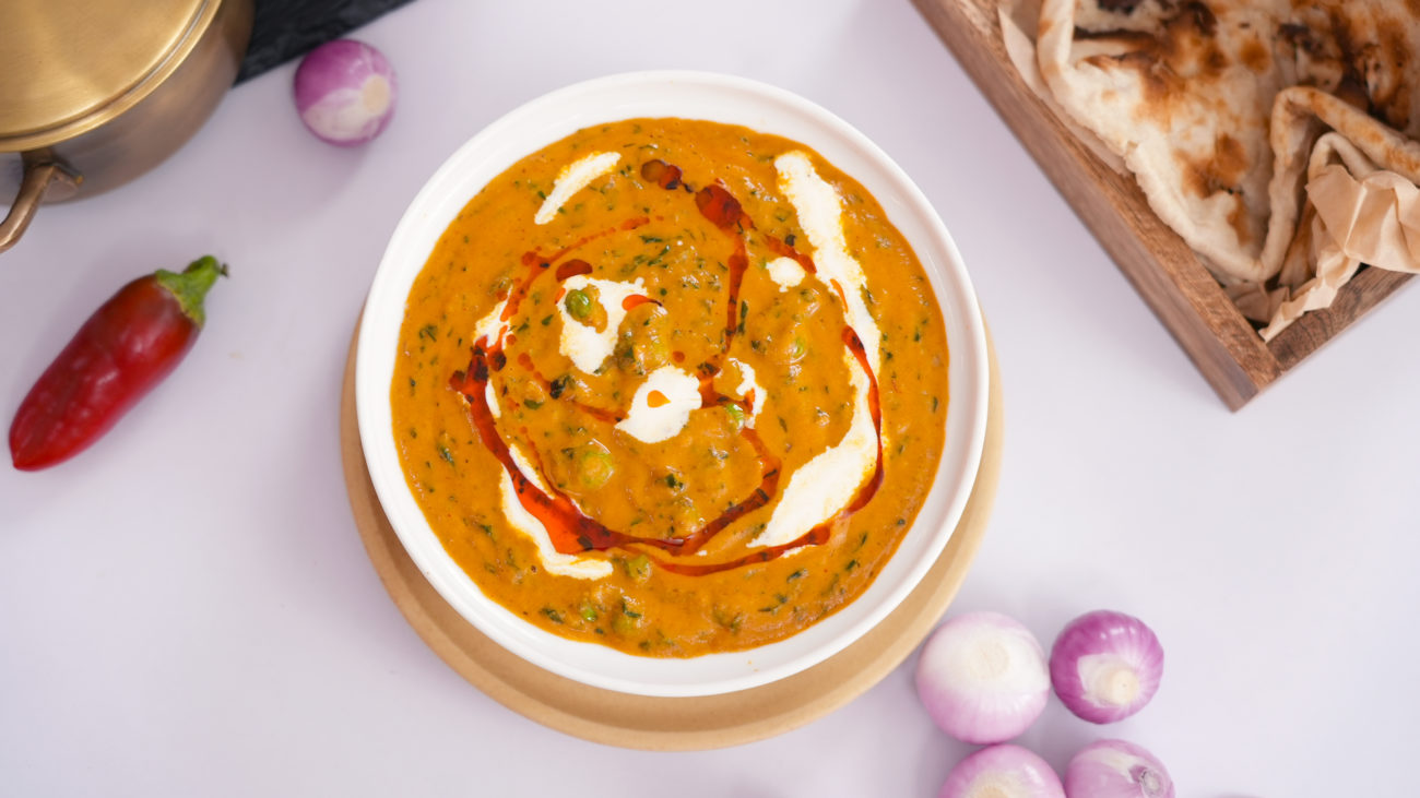 Dhaba Style Methi Malai Matar