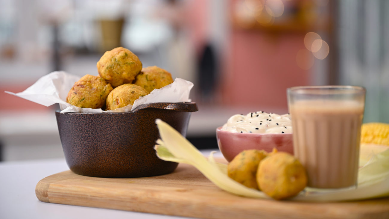 Corn Pakora, Cheese Dip | Makai Ke Pakore