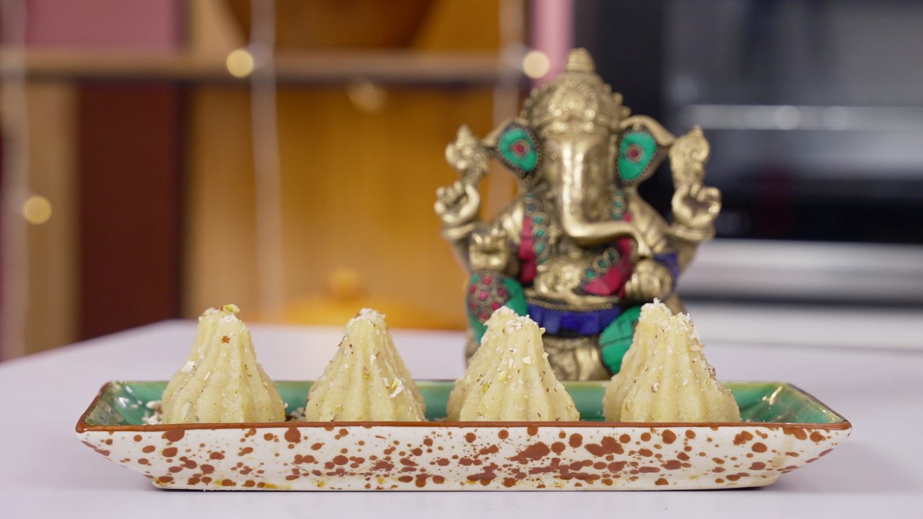 Coconut Mawa Modak | No Rice No Suji Instant Modak