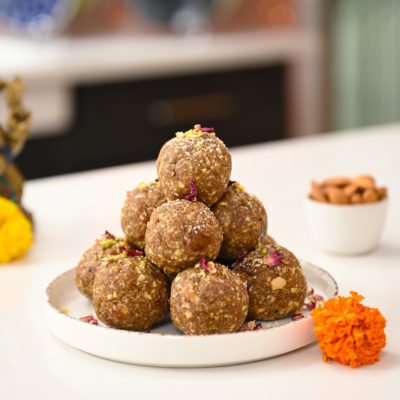 gur ke ladoo