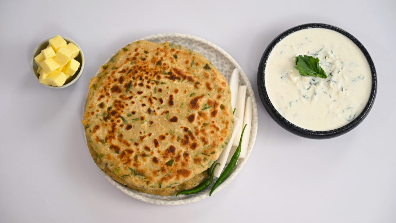 Aloo Methi Paratha | Mooli Raita