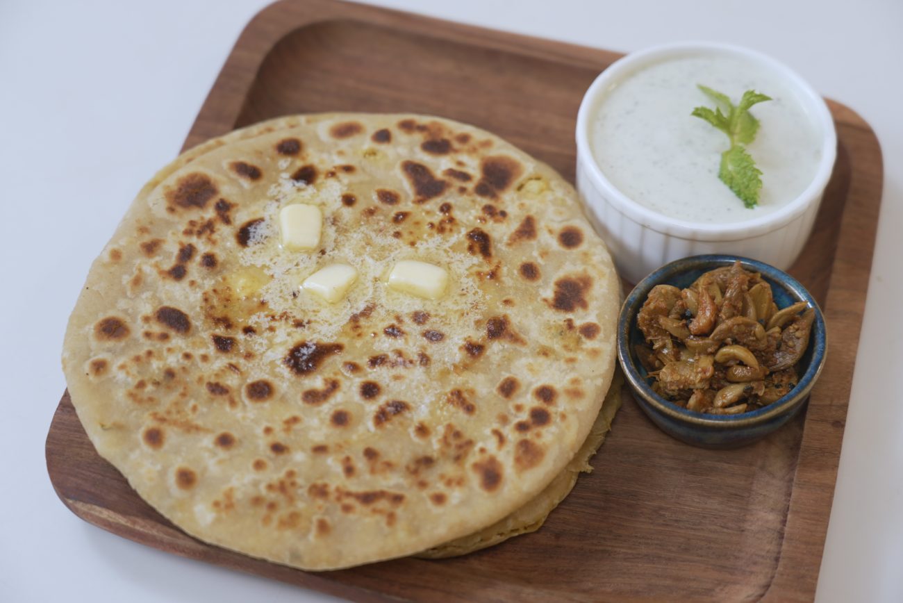 Mix Veg Paratha | Punjabi Style Paranthe